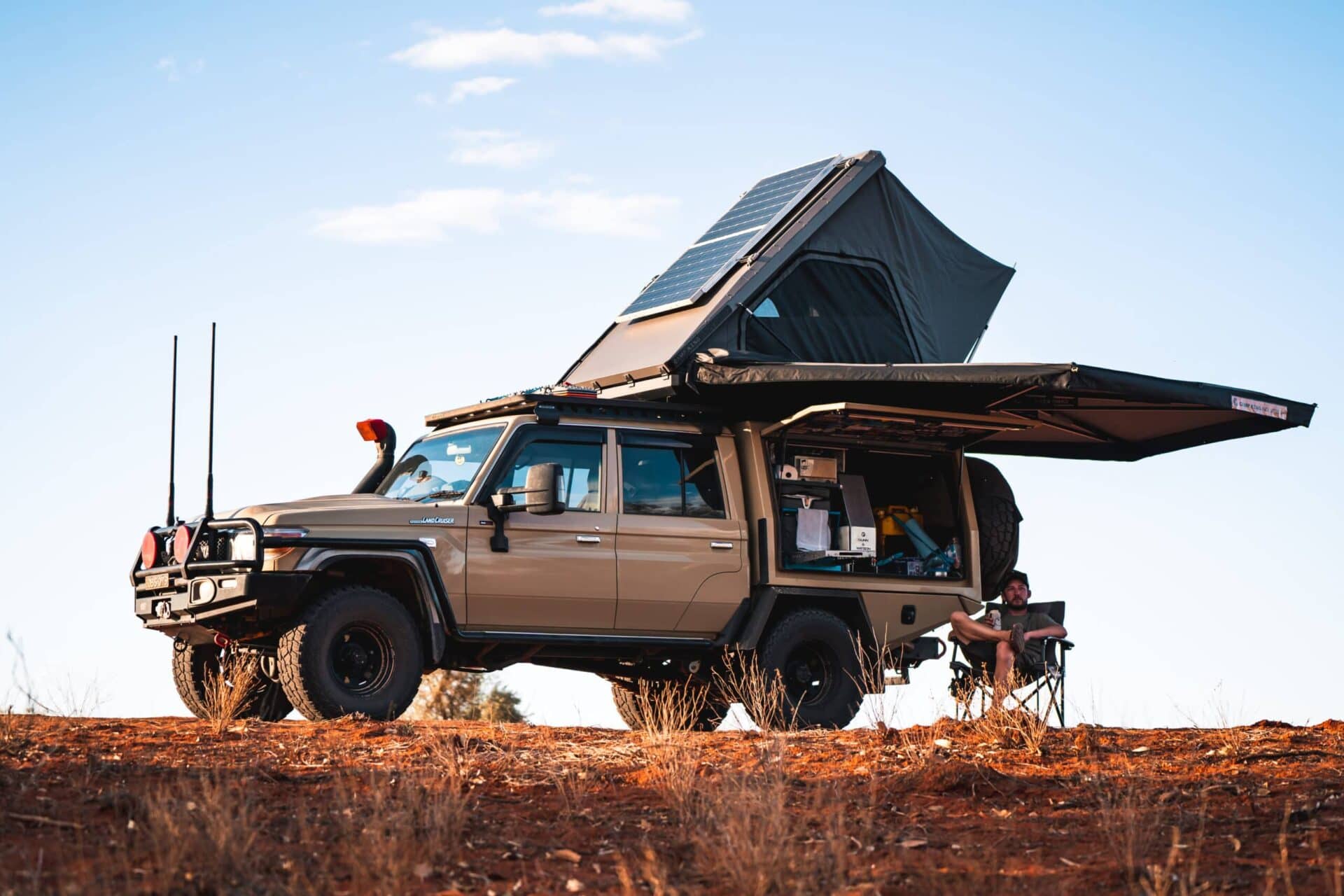 4x4 self drive vehicle Land cruiser